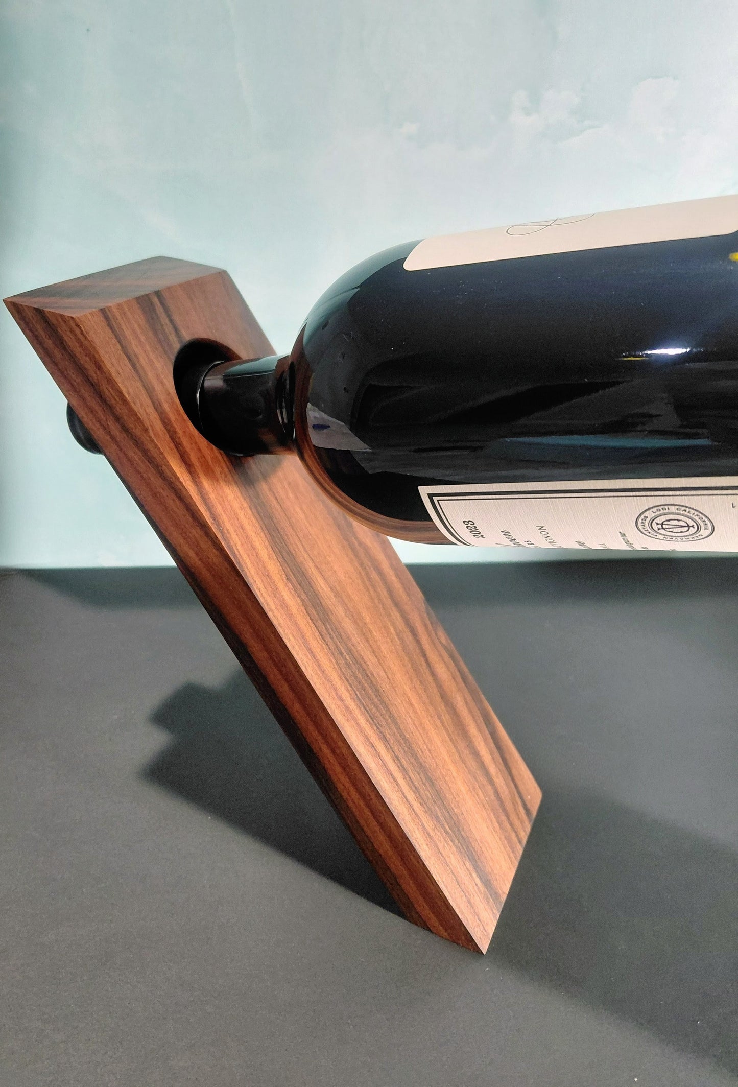 Morado Floating Wine Bottle Holder